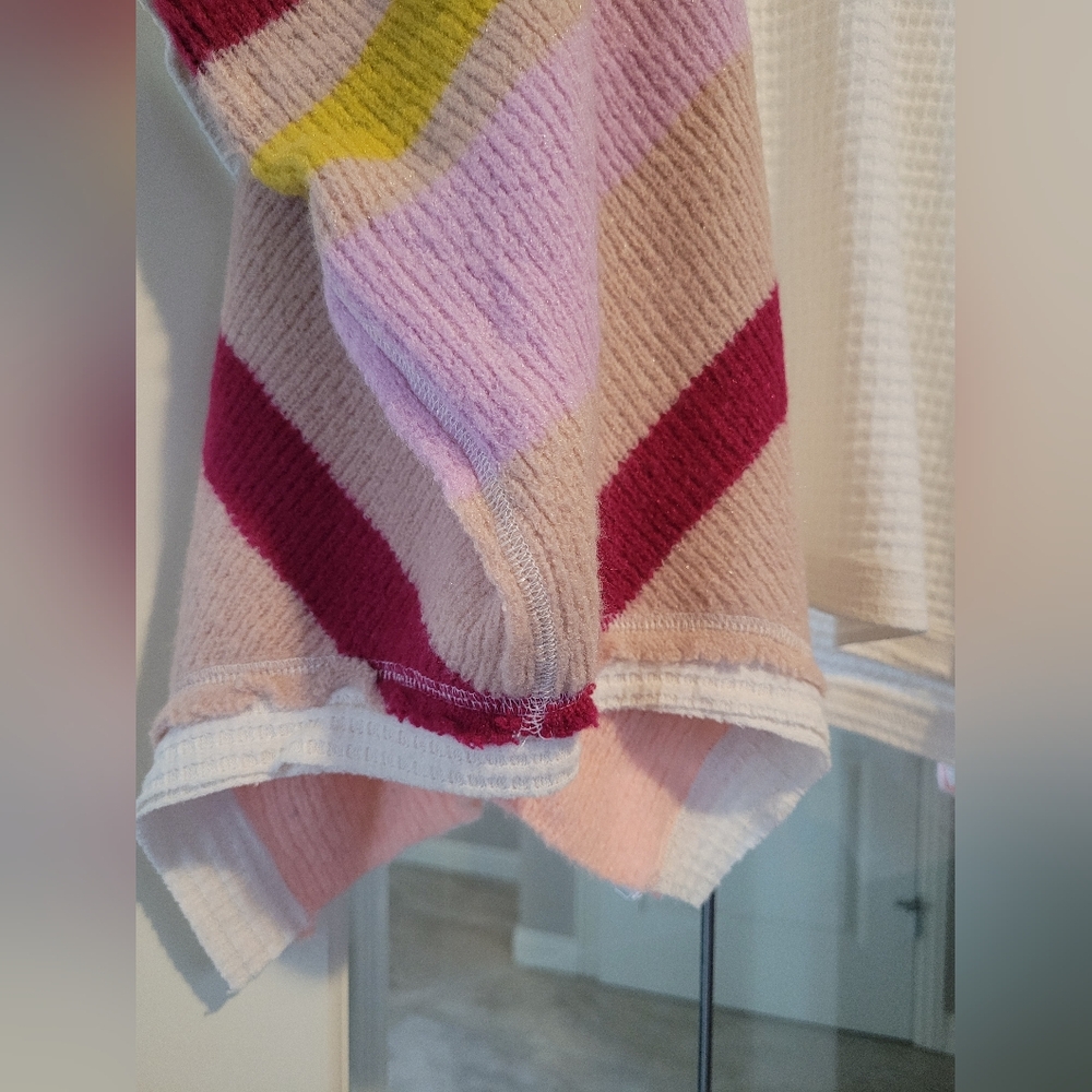 Medium We The Free Susie Swit Pullover in cream with a striped inset - Picture 4 of 7